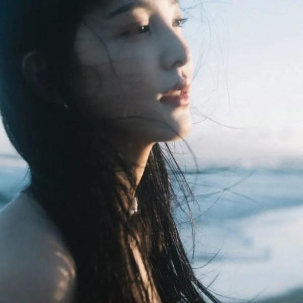 砍柴姑娘